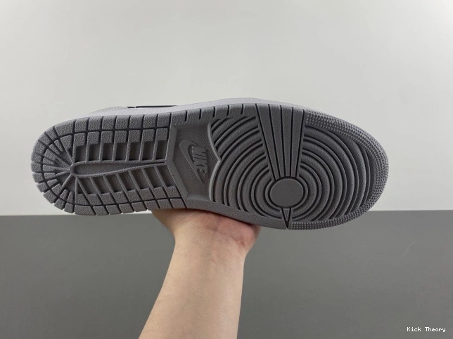 Kick Theory Jordan 1 CZ0790-110 OG Barons Air Low 0811